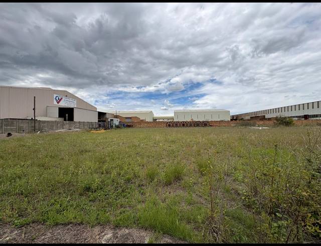 3,646M² VACANT LAND FOR SALE IN VAALPARK
